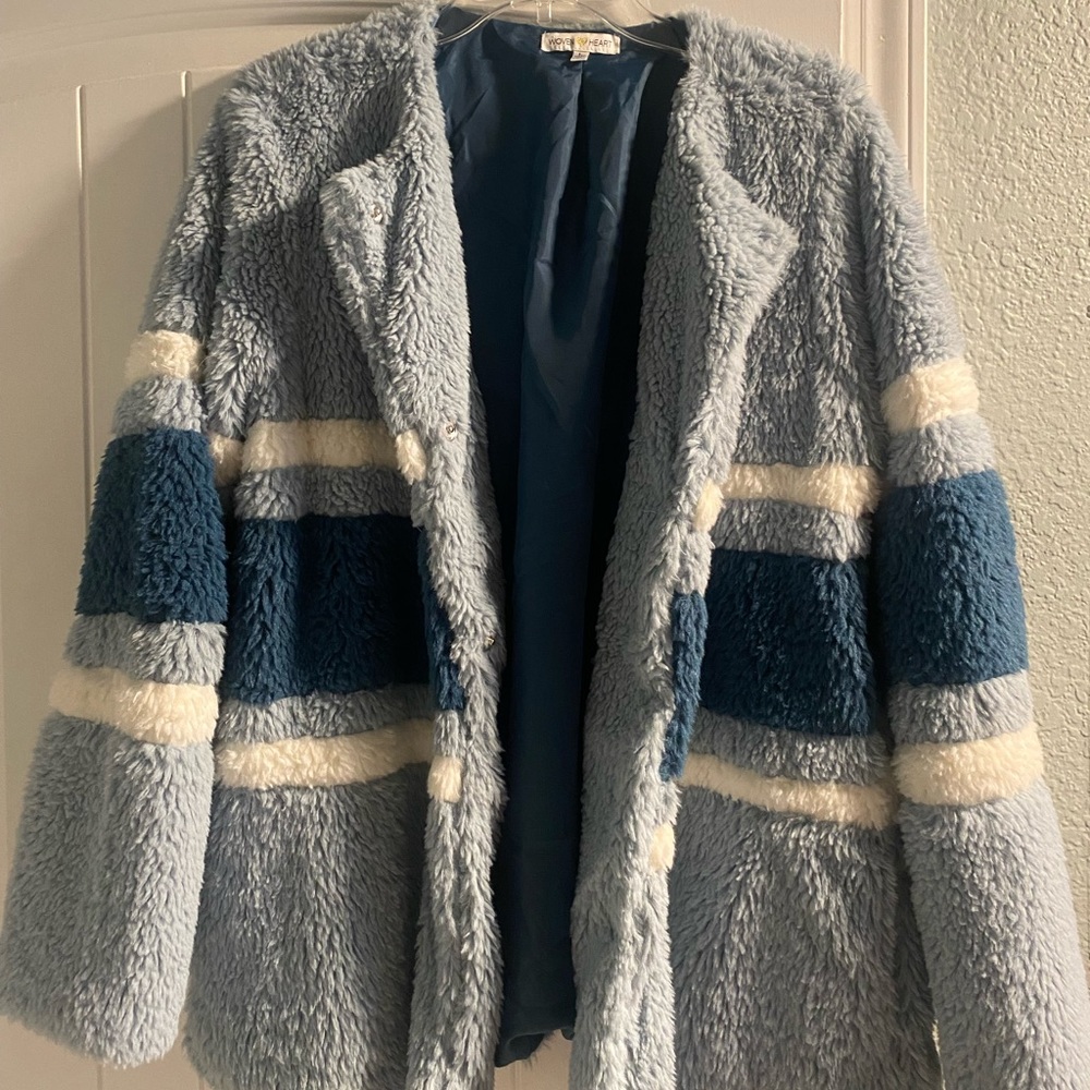 Fuzzy Woven Heart Jacket